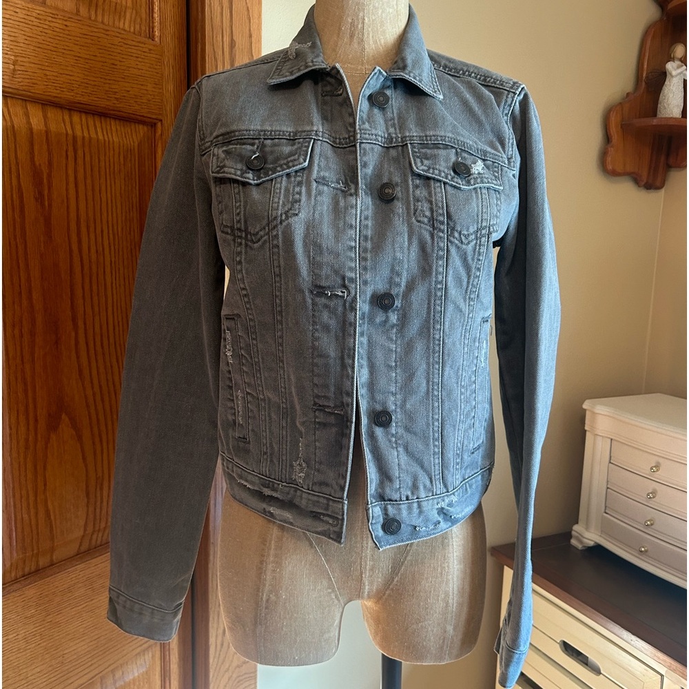 Abercrombie & Fitch Gray Distressed Jean Jacket XS